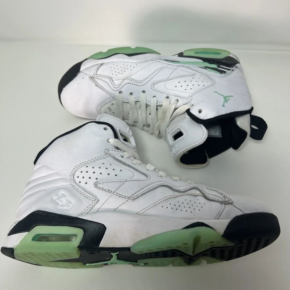 Nike Air Jordan 'MVP' (GS) Sz 4.5, Women's 6  White/Green Glow/Black‎ DZ5577-103